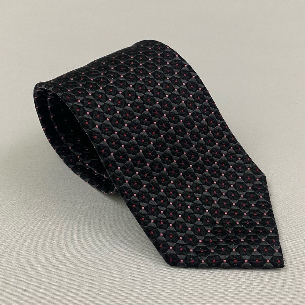 XMI Platinum Black Geometric Microdot Tie